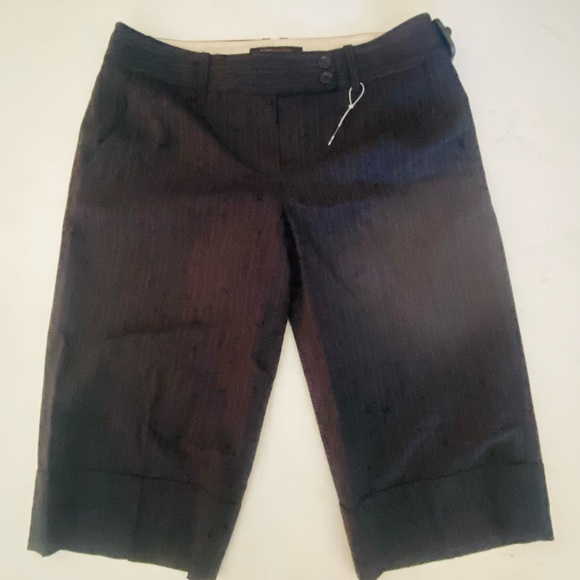 BCBGMAXAZRIA Black/Blue Pin Stripe Shorts Sz 4 - Picture 2 of 5